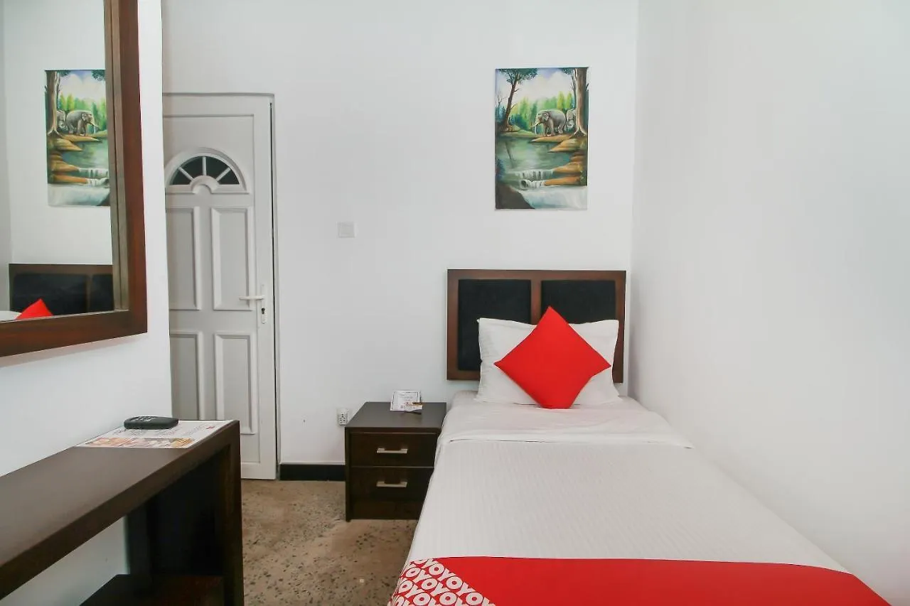 Hotel 198 Negombo