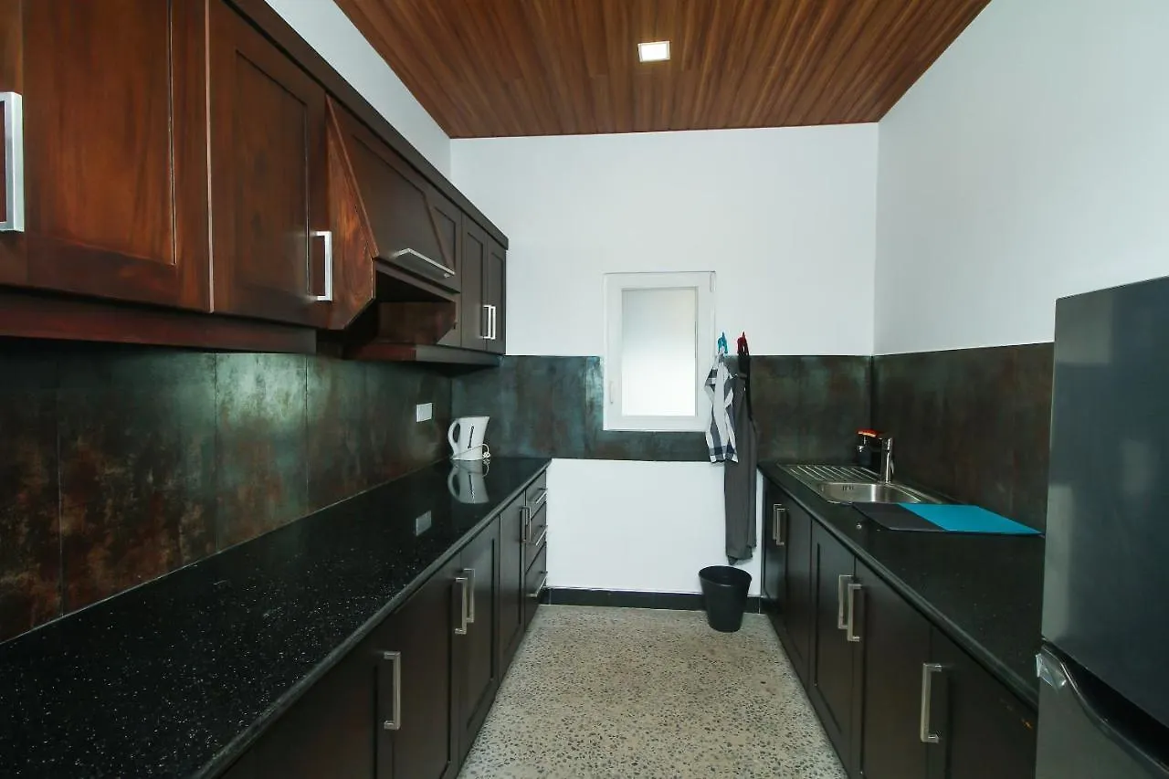 Hotel 198 Negombo
